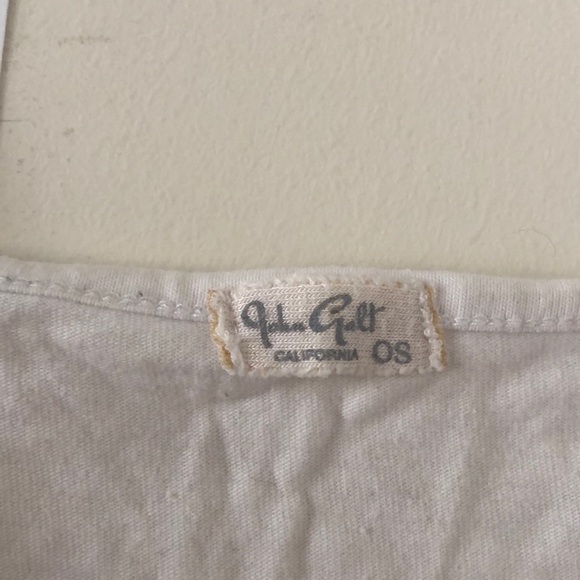 BRANDY MELVILLE tank top - Picture 3 of 3